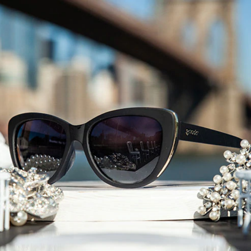 Óculos de Sol Goodr - Breakfast Run To Tiffanys