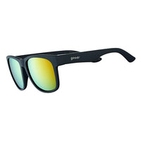 Óculos de sol Goodr Brasil BFG com armação preta fosca e lentes espelhadas amarelas polarizadas para esportes.