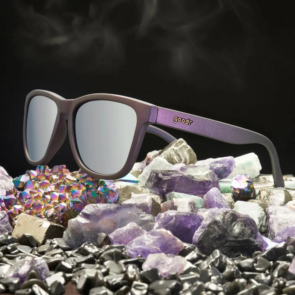Óculos de Sol Quadrado Roxo Polarizado com Lente Espelhada Proteção UV400 - Masters of the Macabre