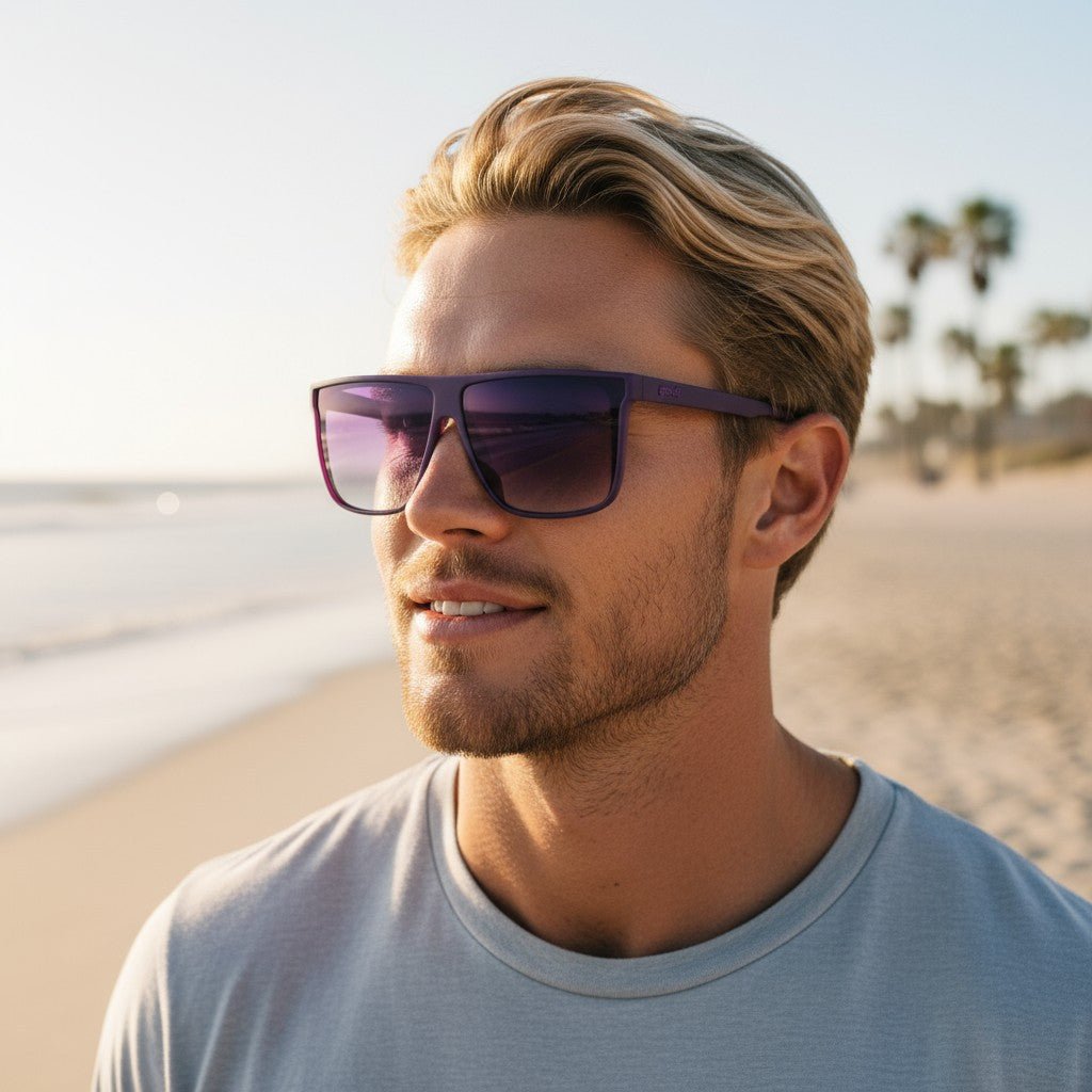 Óculos de Sol Polarizado Quadrado Grande com Armação Roxa e Lente Roxa  -  Keeping a High Profile