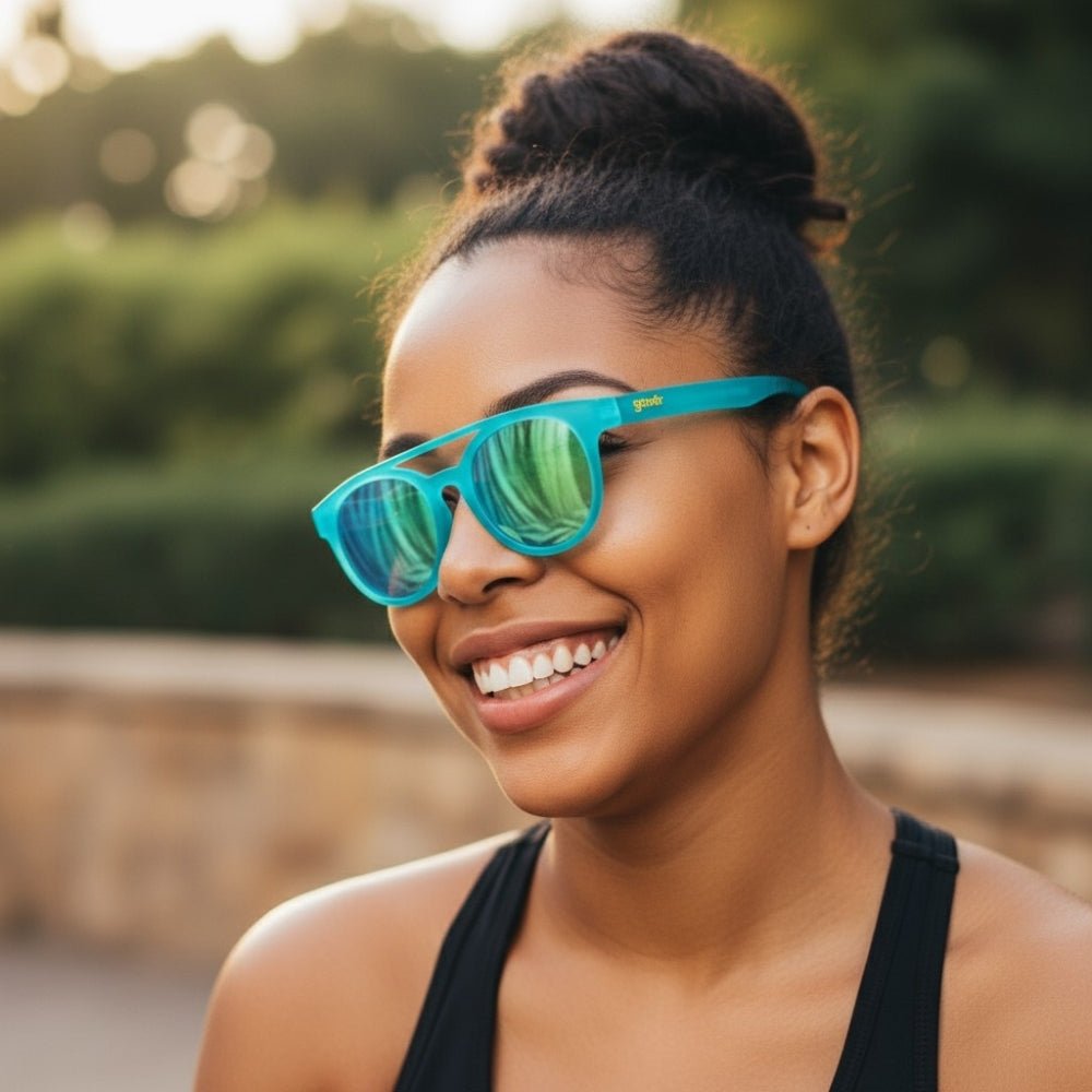 Óculos de Sol Redondo Azul com Lente Espelhada Polarizada Proteção UV400 - Dr. Ray, Sting