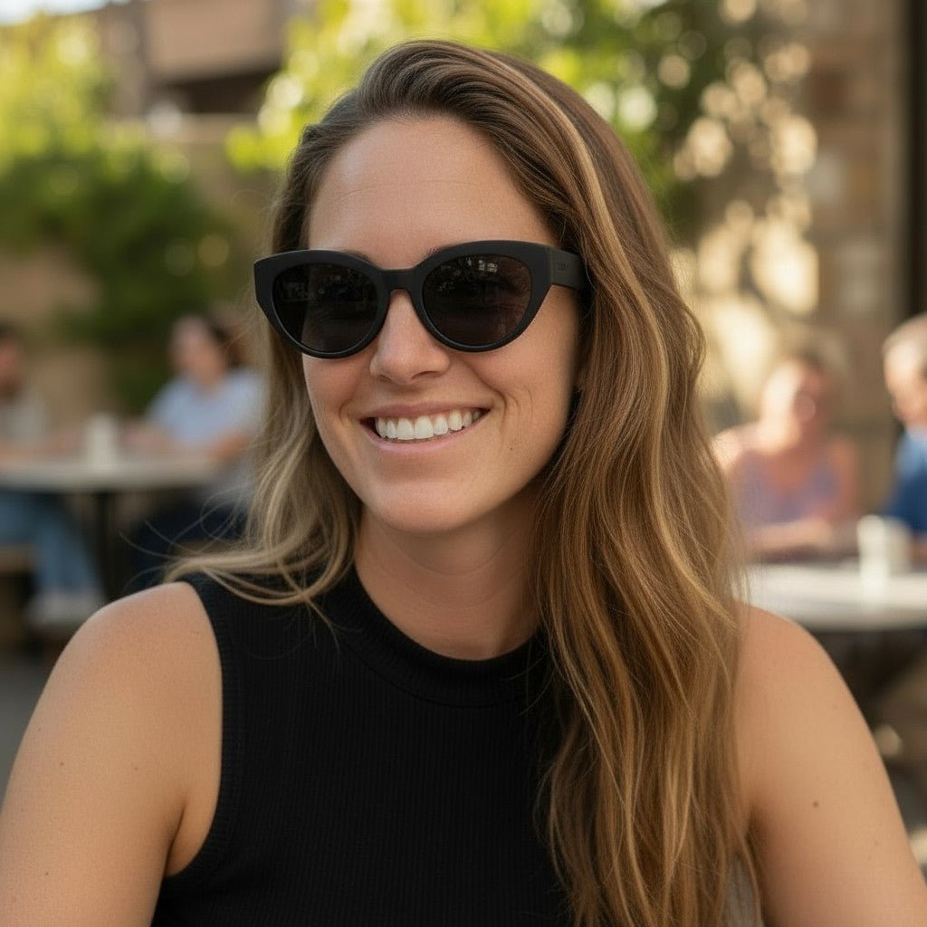 Óculos de Sol Gatinho Preto Polarizado com Proteção UV400 - In My Cosmic Era