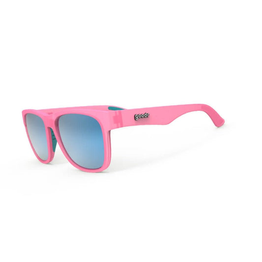 Óculos de sol rosa unissex com armação quadrada para rosto grande e lente azul espelhada, polarizada com proteção UV400. O acessório é leve, confortável e não escorrega ou pula no rosto ao realizar esportes.